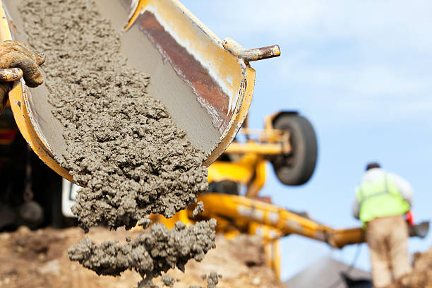 Best Local Concrete Companies  in Shawnee Hills, OH